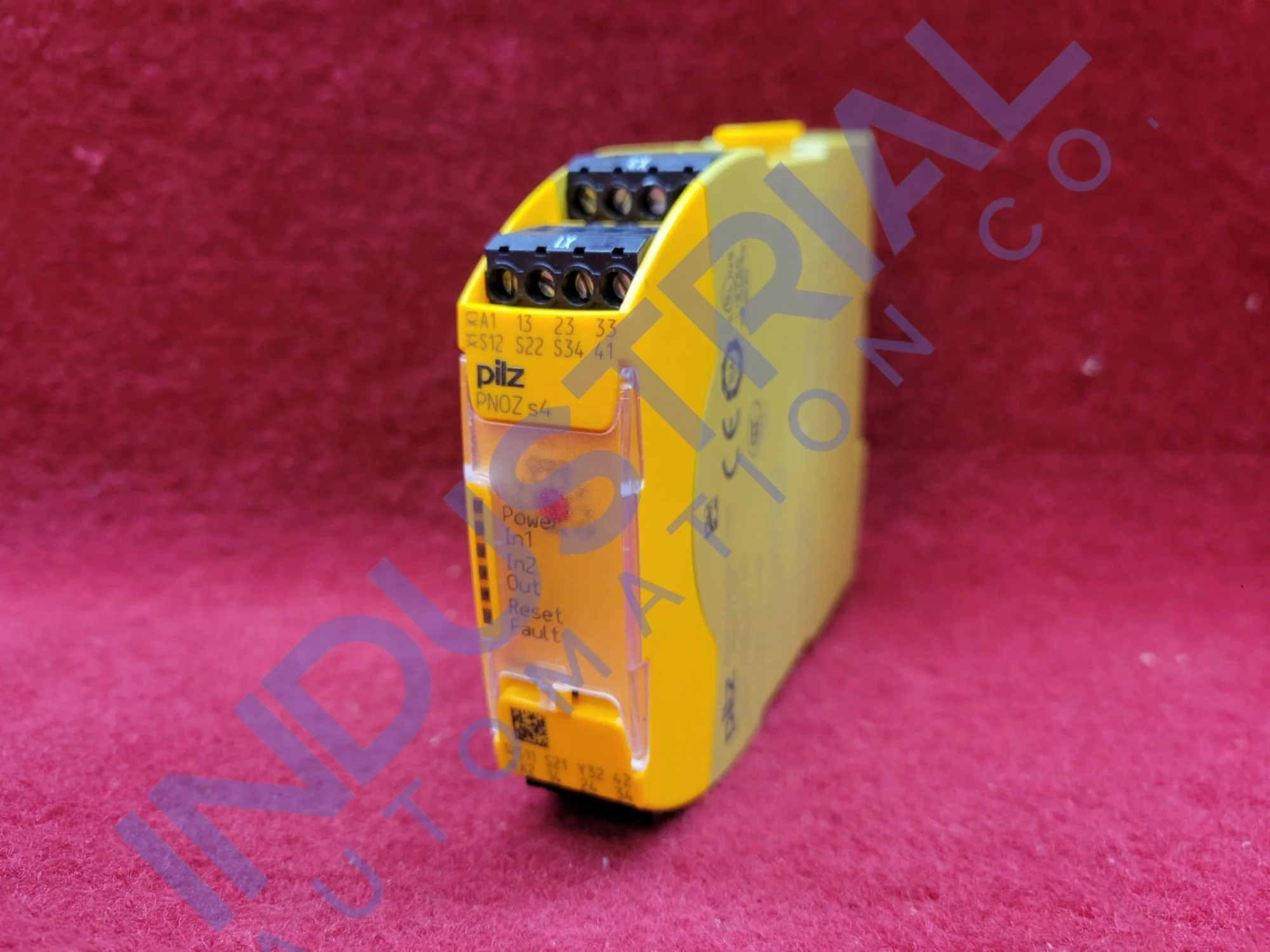 Pilz PNOZ S4 C 24VDC 3N/O 1N/C